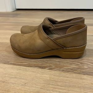 Dansko Clog Size 39